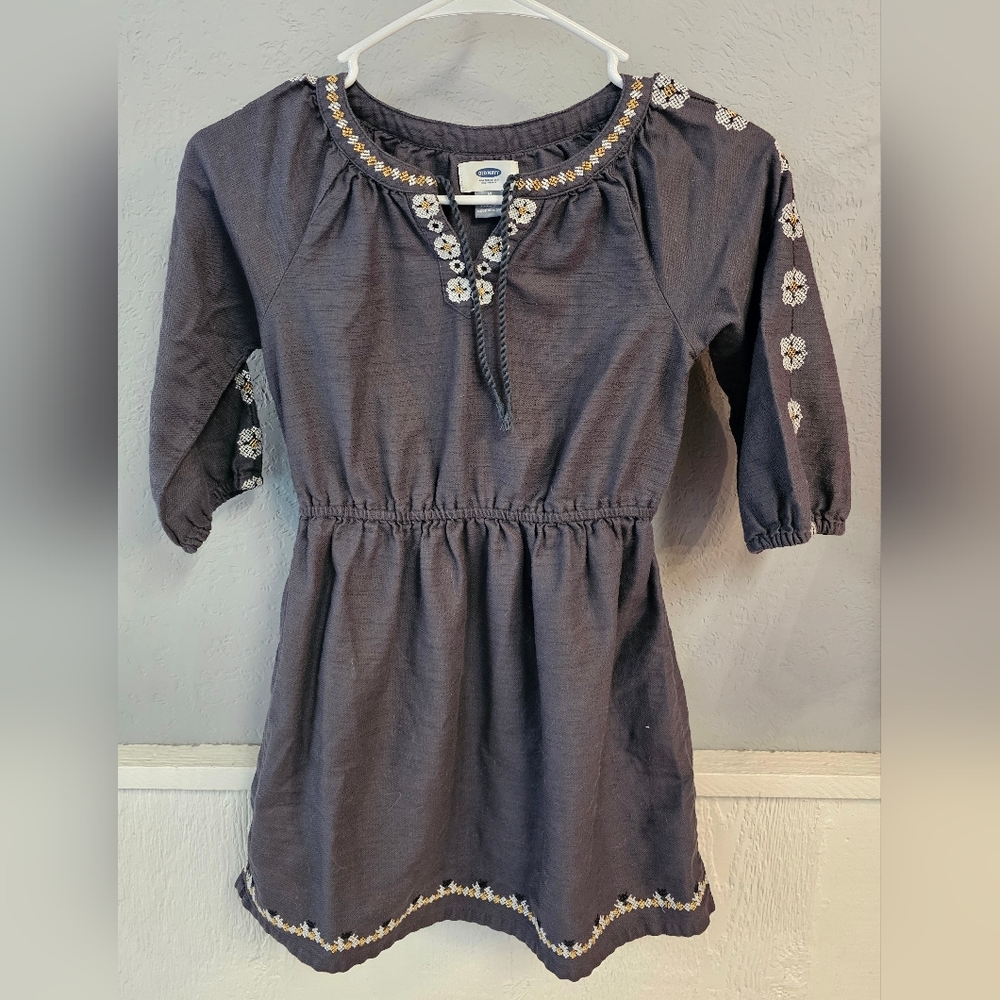Girls Old Navy Dress Size 8 with Floral Embroidery